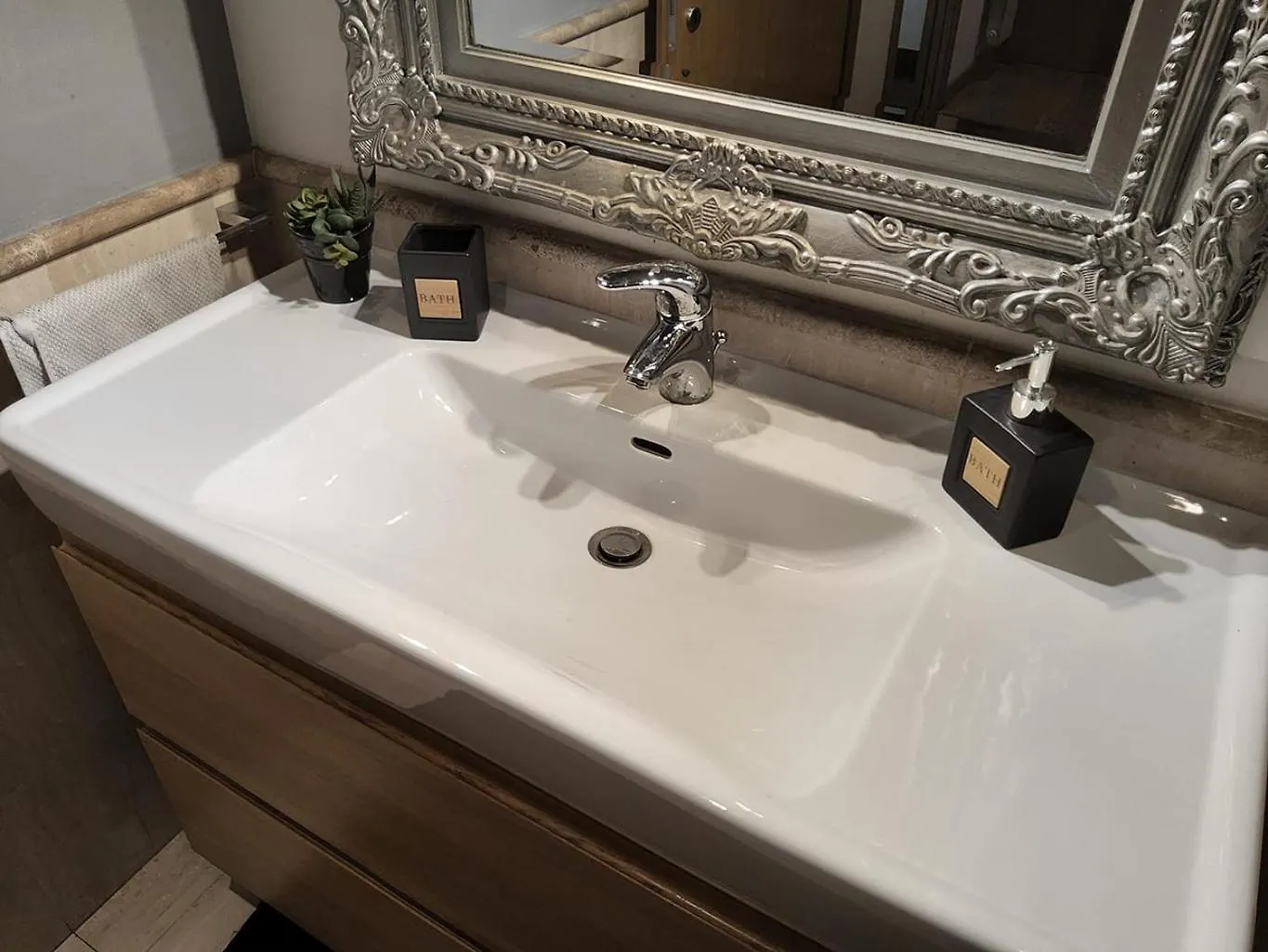 Appartamento Roma Aurelia 1100 Near Vaticano Up To 6 Guests Italia